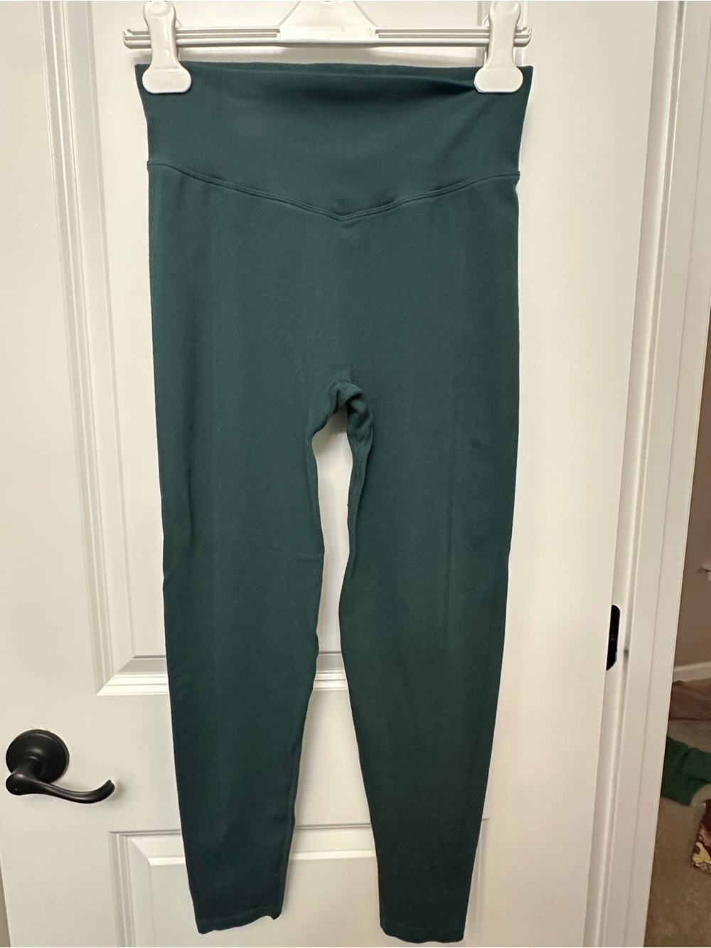 Victoria's Secret PINK High-Waisted Seamless Workout Leggings - Size Large